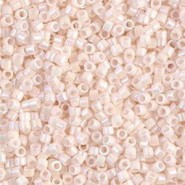 Miyuki delica Beads 11/0 - Opaque bisque white ab DB-1500